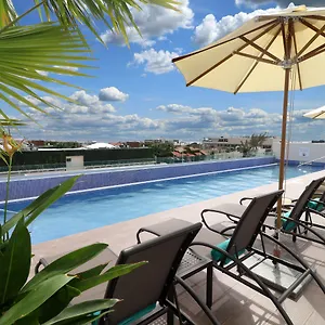 https://holiday-inn-express-and-suites-playa-del-carmen.tulum-hotels.net