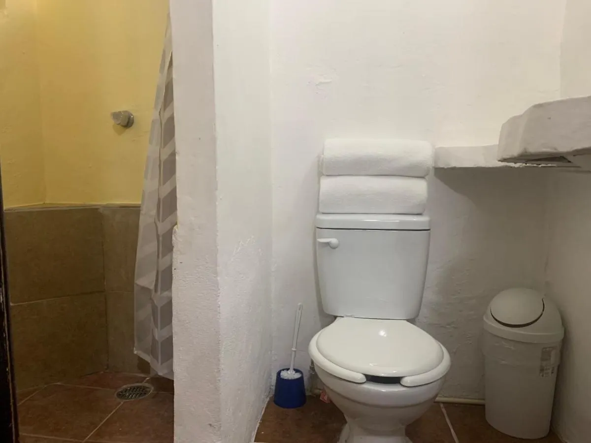 Moonshine Hotel Плая-дель-Кармен