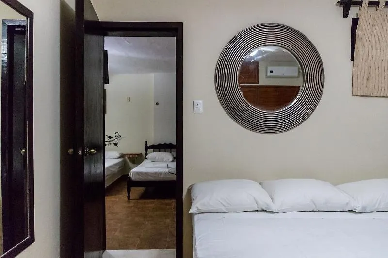 Moonshine Hotel Плая-дель-Кармен 3*,  Мексика