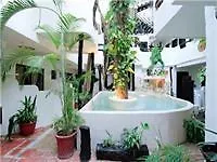 Moonshine Hotel Плая-дель-Кармен