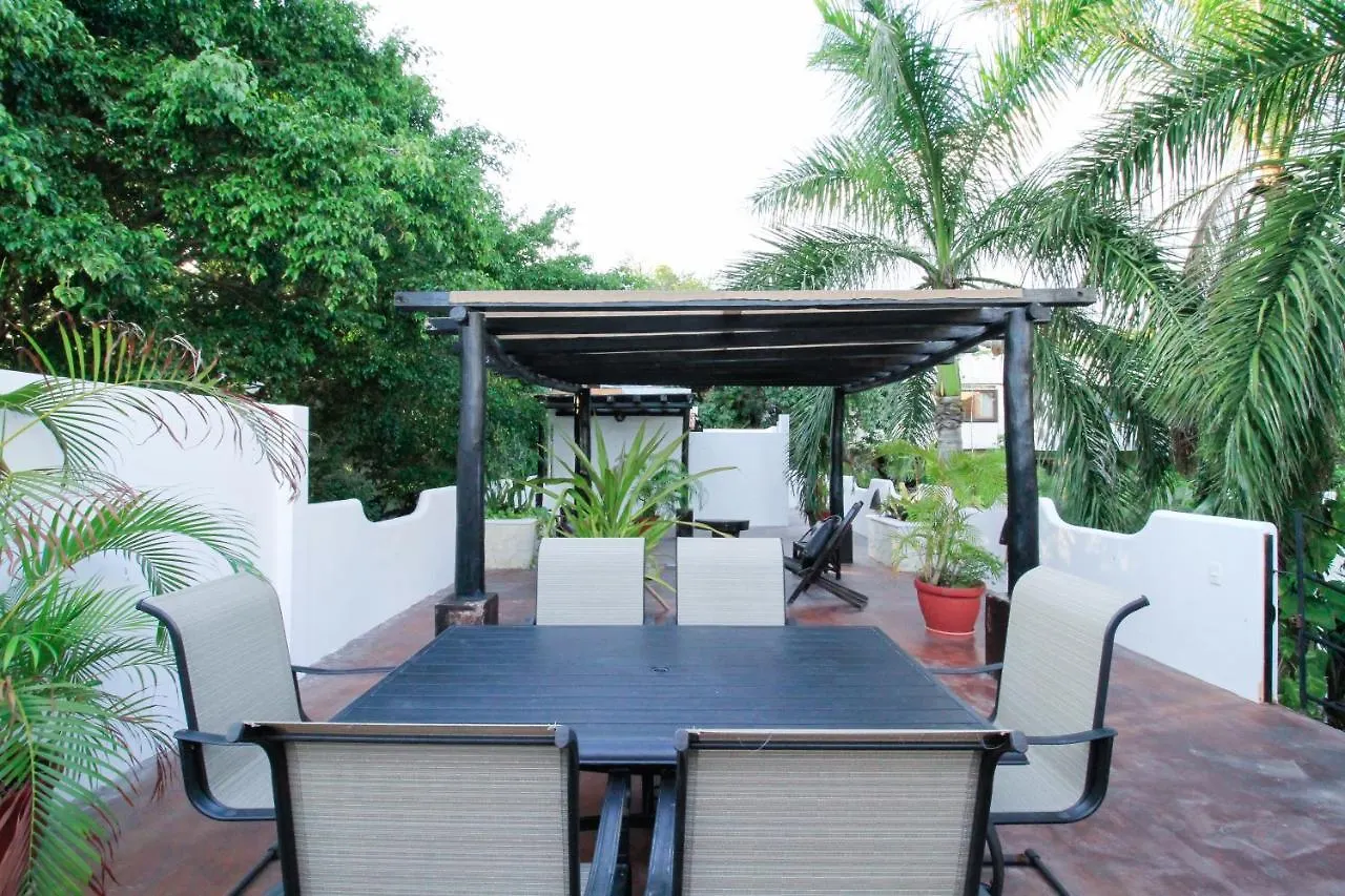 Moonshine Hotel Playa del Carmen